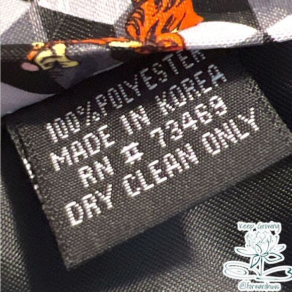 Disney Pooh Brand | Men’s Tigger Neck Tie - Picture 10 of 11